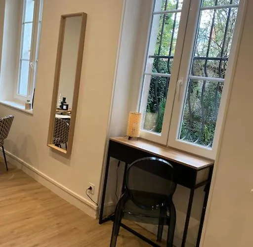 Chaleureux アパート ディジョン